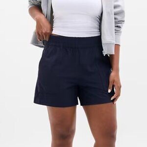 Athleta Wayfind High Rise 5" Shorts | Size L Navy EUC